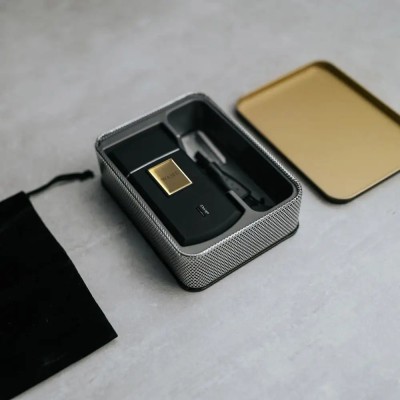 Whal - Travel Shaver Gold Edition