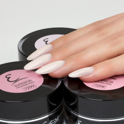 Estrosa Gel costruttore Superior Ivory Cover - 15 ml