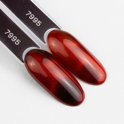 Estrosa smalto semipermanente Cat's Eyes - Scorpius 7 ml
Colore Rosso con molteplici sfumature cangianti.